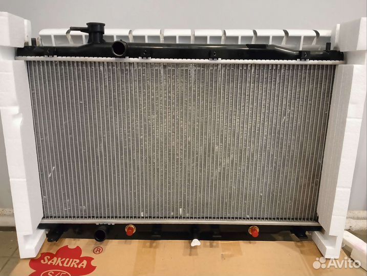 Радиатор Охлаждения honda CR-V 06