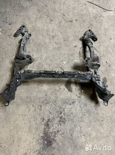 Подрамник передний Audi A6 4x4