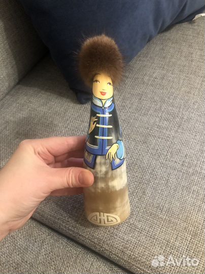 Сувенир статуэтка из рога