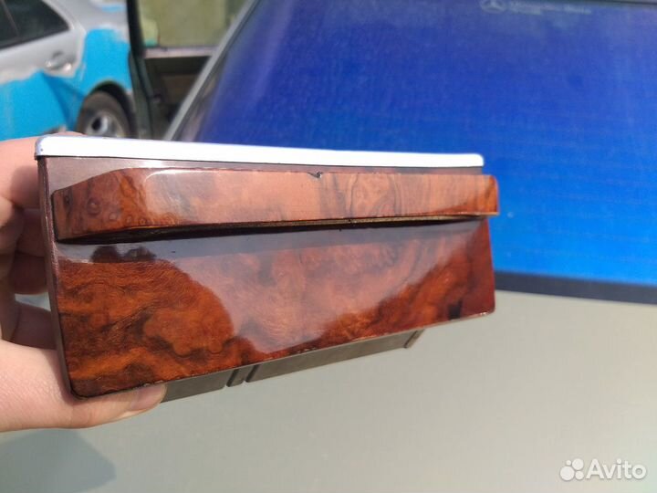 Пепельница мерседес w116