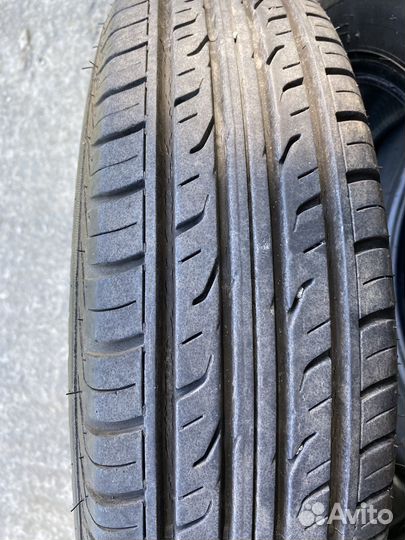 Dunlop Bb490 175/80 R16