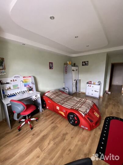 Мебель в детскую мальчика