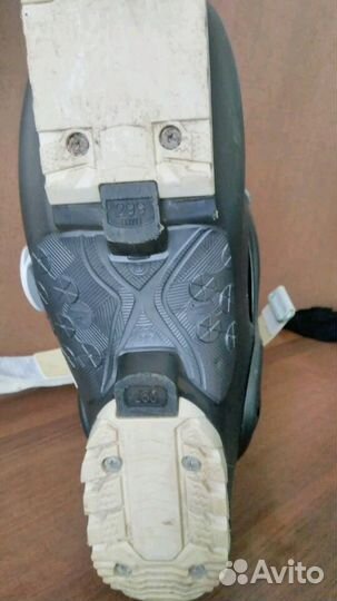 Лыжные ботинки