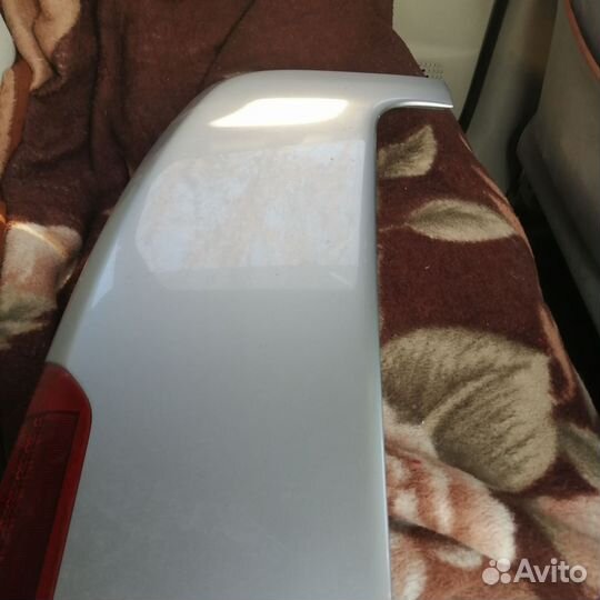 Спойлер mitsubishi colt plus