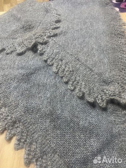 Пуховый платок из козьей шерсти