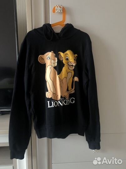 Костюм женский