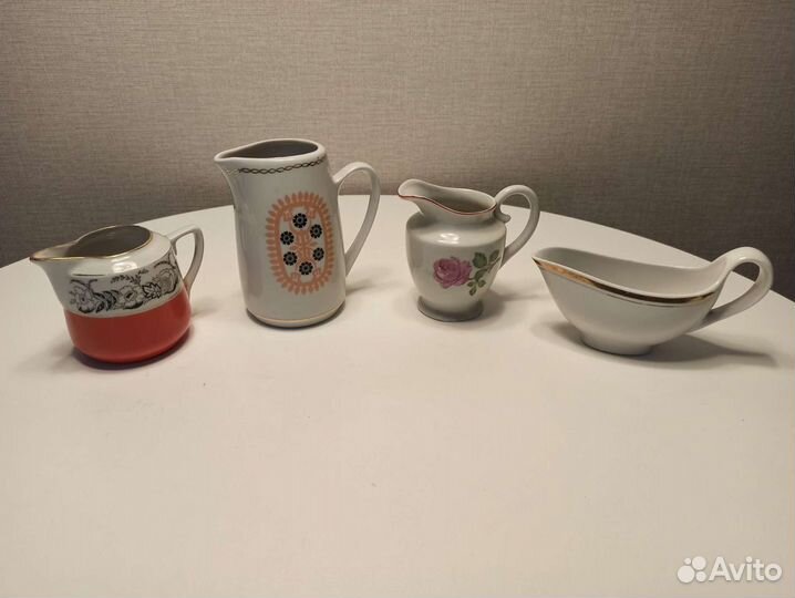 Чайник, сливочник, селёдочница