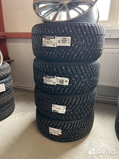 Yokohama Ice Guard IG65 245/40 R19 и 275/35 R19