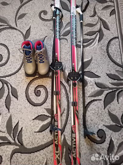 Беговые лыжи