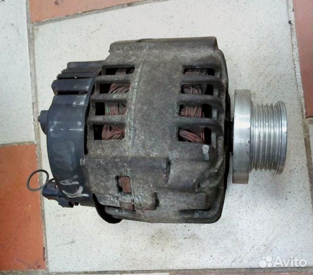 Генератор Renault Megane 2 1.5- 1.6 CA1881IR