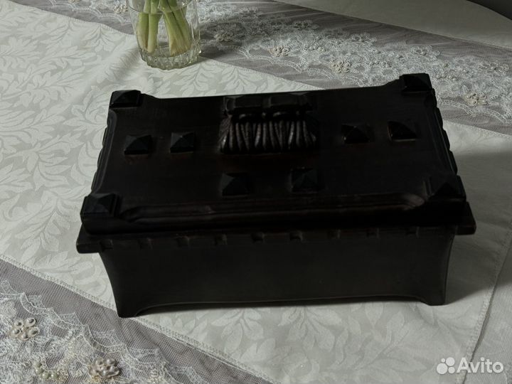 Шкатулка для украшений