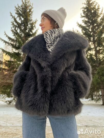 Шуба стильная