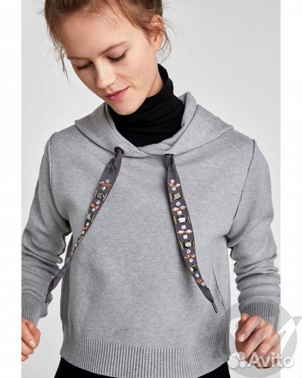 Классная кофта Zara