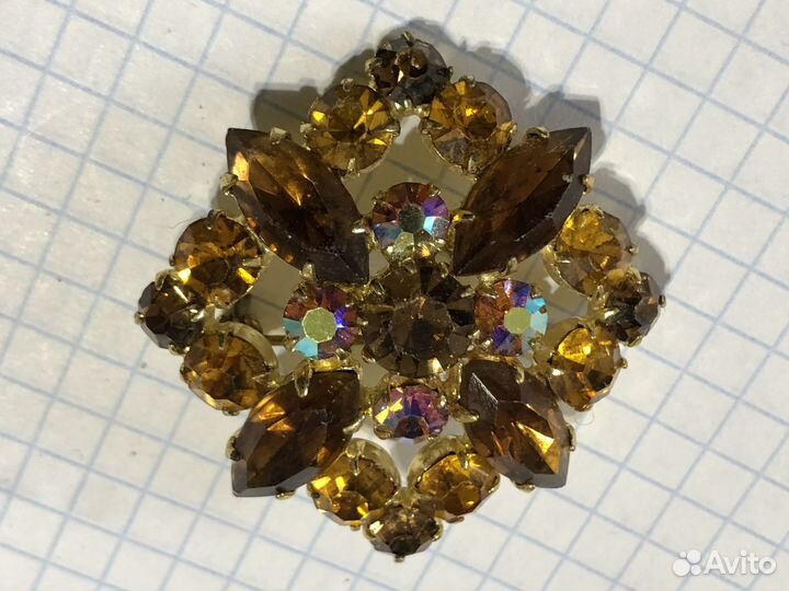 Винтажная брошь