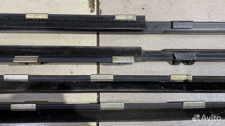 Уплотнители стекол внутренние комплект BMW 5 E34