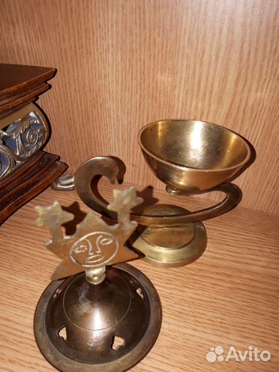 Подсвечник