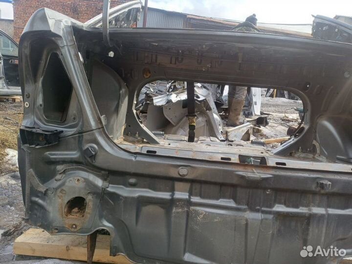 Панель кузова задний Toyota Corolla седан 1.4