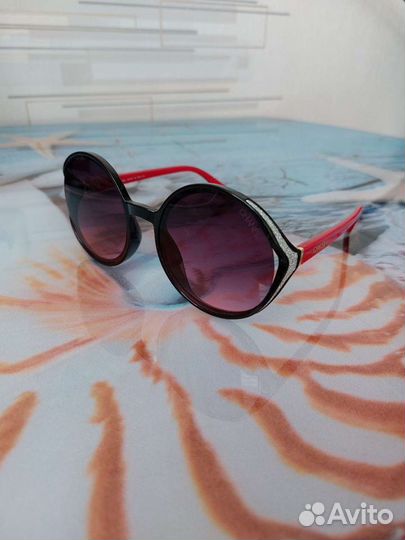 Солнцезащитные очки женские