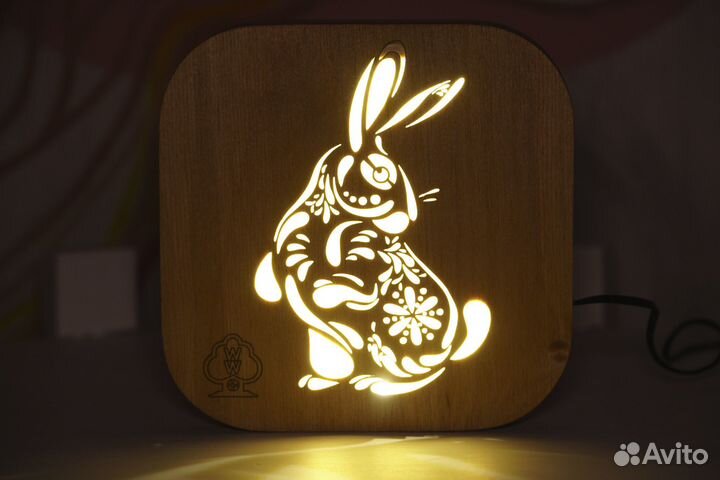 Детский светильник из дерева Кролик