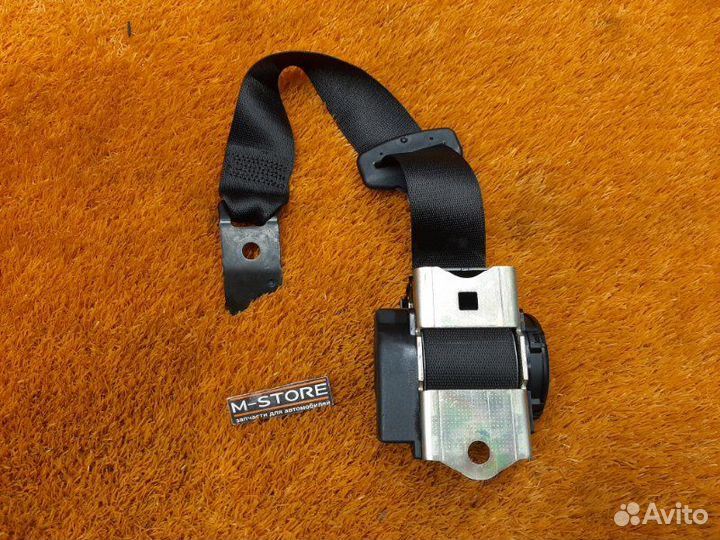 Ремень безопасности задний Bmw 7-Series E65