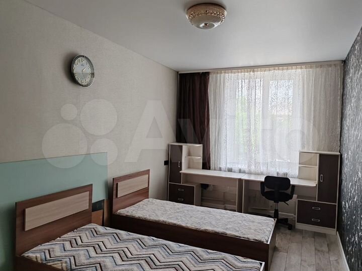 3-к. квартира, 80 м², 4/5 эт.