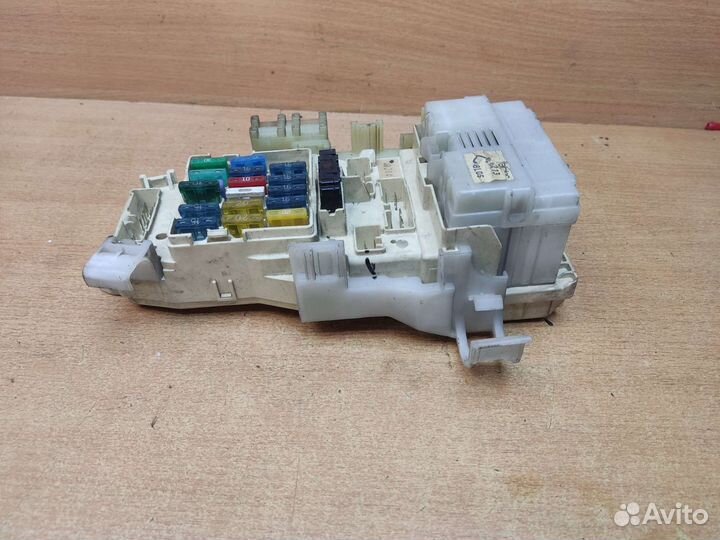 Блок предохранителей, Mazda 626 GD