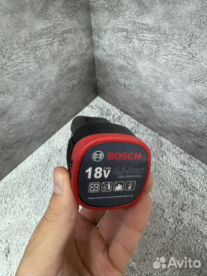 Шуруповерт bosch 18v бесщоточный в сумке