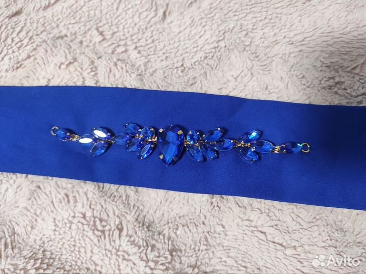 Платье вечернее