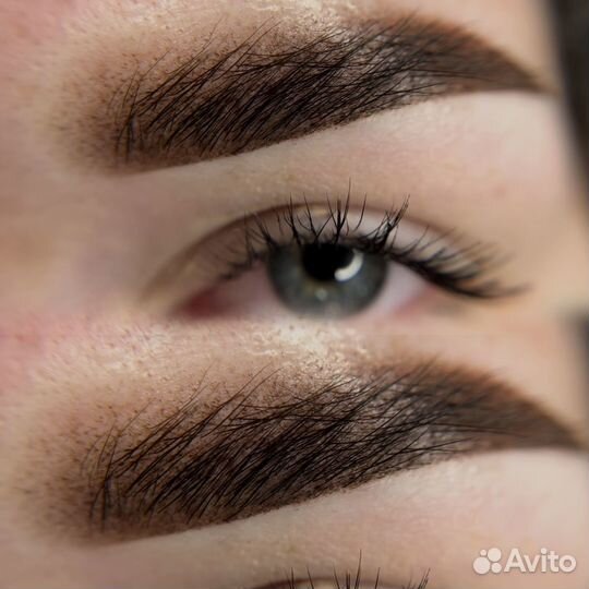 Модель на перманентный макияж