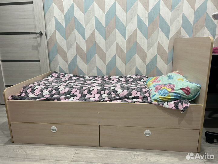 Кровать детская