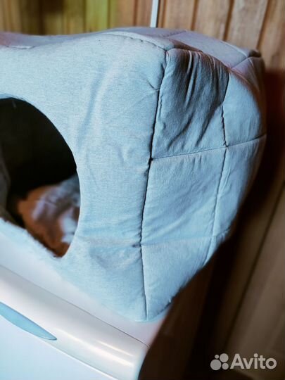 Домик лежанка для кошки и собаки