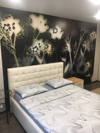 1-к. квартира, 42 м², 1/10 эт.