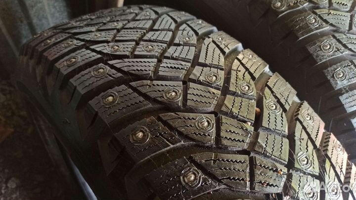Goodyear Ultra Grip Ice Arctic 2 SUV 215/65 R17