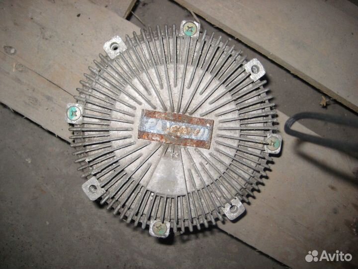 Вискомуфта на Митсубиси Паджеро 3