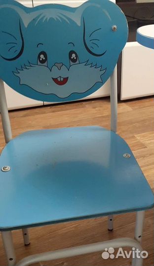 Детский стол и стульчик