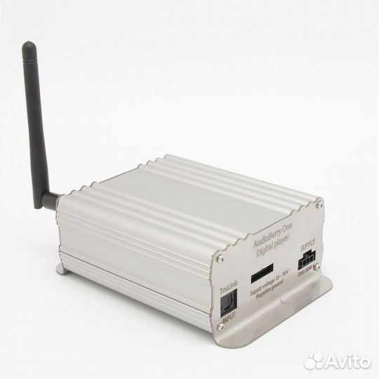 Цифровой плеер с оптикой для авто AudioBerry One