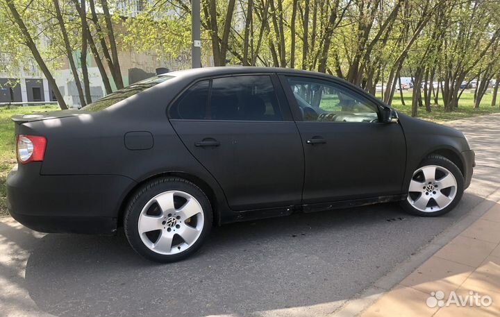 Volkswagen Jetta 1.6 AMT, 2010, 302 000 км