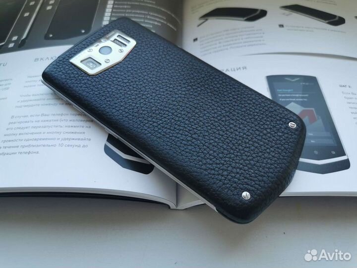Vertu Constellation черный, 32 ГБ