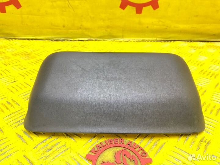 Накладка торпедо Mitsubishi Pajero 2 3.5 6G74 1994