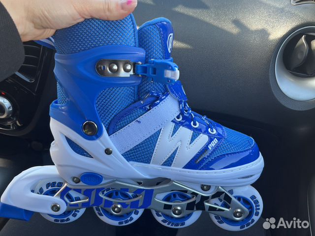 Роликовые коньки