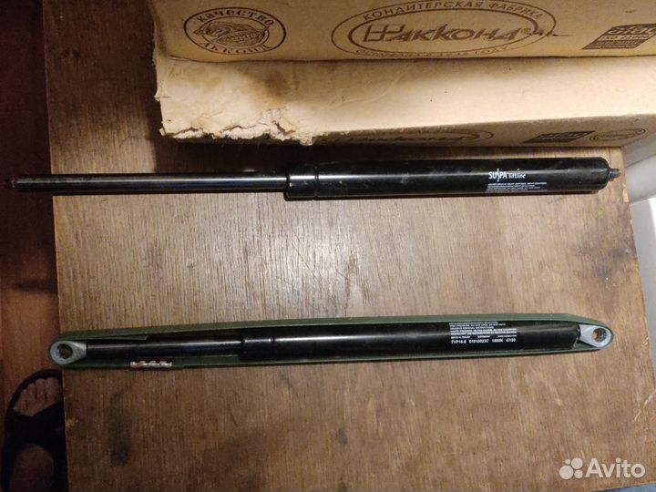 Газлифт пружина