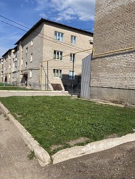 4-к. квартира, 77 м², 2/3 эт.