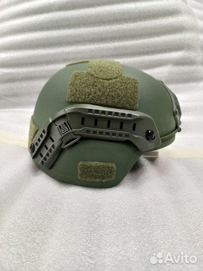 Бронешлем тактический Mich 2000 из кевлара