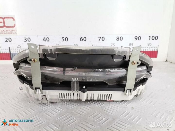 Щиток приборов (приборная панель) Subaru Legacy 2