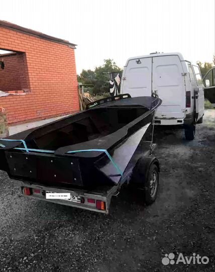 Моторная лодка пнд 370