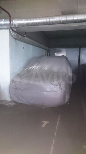 Машиноместо