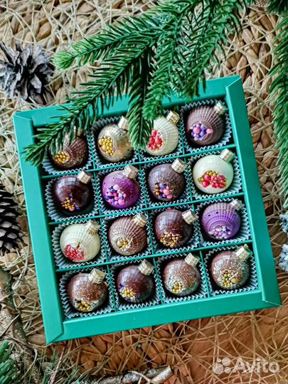 Шоколад ручной работы новый год