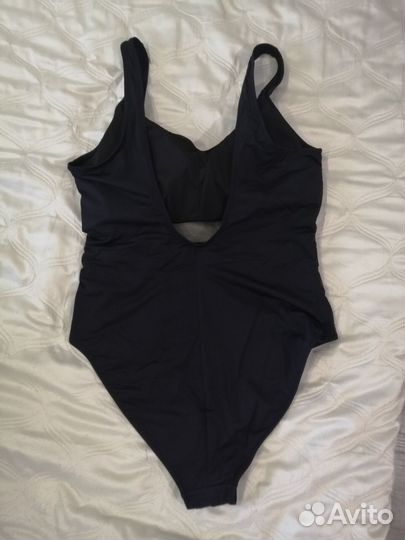 Купальник слитный