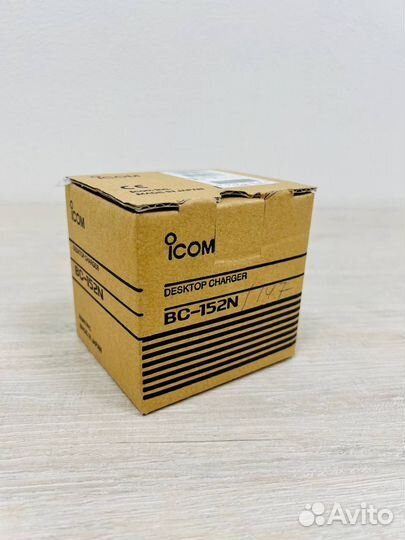 Icom BC-152 - зарядный стакан для раций