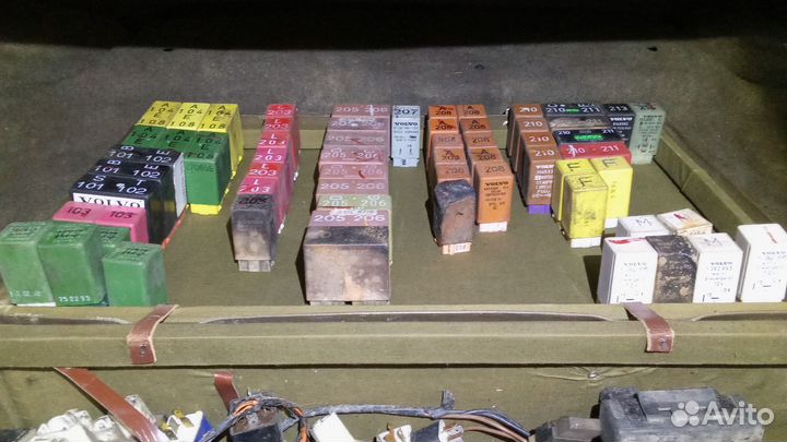 Реле volvo 850, s70 v70 940 960